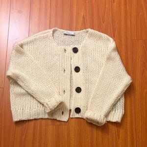 Zara Cozy Cream Knit Sweater Oversized Like New